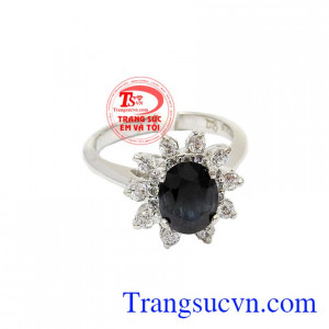 Nhẫn nữ sapphire vàng trắng