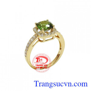 Nhẫn nữ Tourmaline lục thiên nhiên đẹp, có giấy kiểm định đá quý và vàng đảm bảo chất lượng uy tín, nhẫn nữ Tourmaline lục thanh toán an toàn