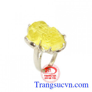 Nhẫn nữ tỳ hưu bạc đá vàng hợp thời trang, Thiết kế tinh xảo bền đẹp chất lượng cao