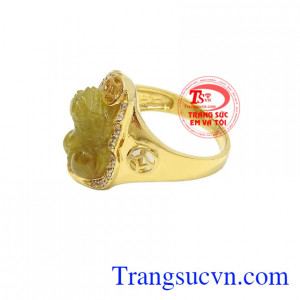 Nhẫn nữ Sapphire thiên nhiên