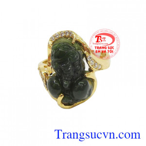 Nhẫn nữ vàng tây đá quý