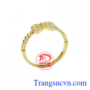 Nhẫn nữ phù hợp làm quà tặng trong những dịp kỷ niệm và ý nghĩa