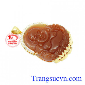 Đá mã não giúp người đeo giảm căng thẳng, lo lắng.