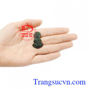 Công ty trang sức Em và Tôi chuyên chế tác và nhận làm theo yêu cầu.