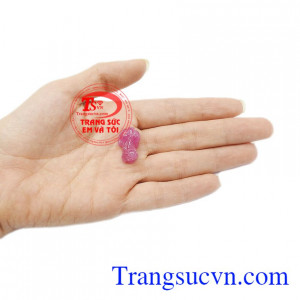 Tỳ hưu ruby cao cấp thường được dùng để chế tác mặt dây chuyền, nhẫn theo yêu cầu sở thích của người sử dụng