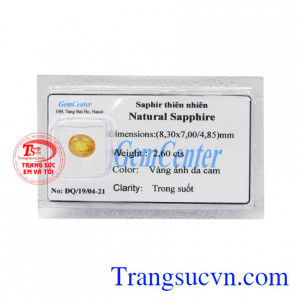 Viên Sapphire ép vỉ thiên nhiên là sản phẩm được chế tác tinh xảo, tỉ mỉ.