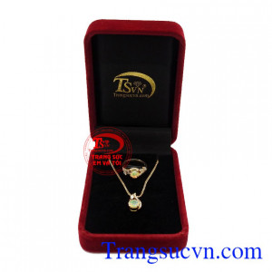 Bộ trang sức đá Opal