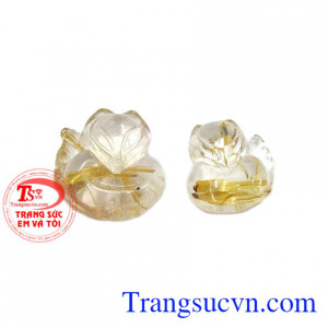 Cặp hồ ly thạch anh tóc đẹp