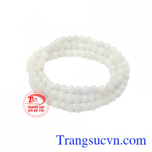 Chuỗi cẩm thạch thiên nhiên 5 ly có nhiều công dụng tốt cho sức khỏe và phong thủy.