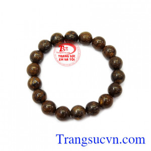 Chuỗi gỗ hóa thạch chất lượng đeo hợp phong thủy, mang lại may mắn.