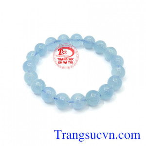 Chuỗi tay Aquamarine 10 ly là sản phẩm được chế tác từ đá Aquamarine thiên nhiên, đẹp mắt.