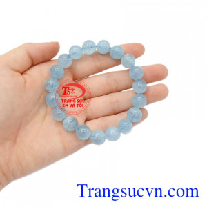 Chuỗi tay Aquamarine 10 ly có giấy kiểm định uy tín.