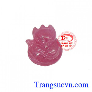 Hồ Ly Ruby Đẹp Khôn Khéo được chạm khắc 3D tinh xảo, sắc nét