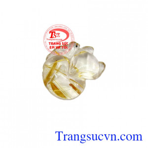 Thạch anh tóc vàng còn giúp bạn có nhiều may mắn trong cuộc sống, thành công trong công việc, thu hút tiền bạc trong kinh doanh