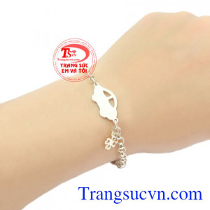 Lắc tay bạc cho bé khắc tên