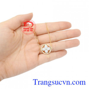 Lắc tay nữ hoa vàng 10k Korea, bảo hành 6 tháng.