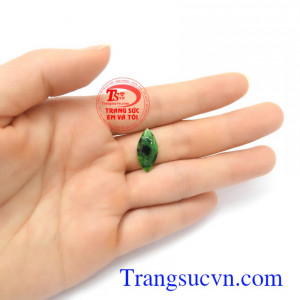 Mặt cẩm thạch đại cát đại lộc phù hợp bọc vàng hoặc bạc làm mặt dây chuyền đeo hợp thời trang và phong thủy