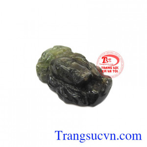 Mặt Chúa Giê-su sapphir thiên nhiên mang đến cho người dùng một sản phẩm vô cùng tuyệt vời. 