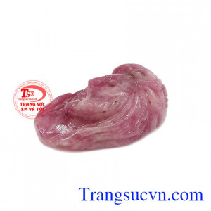 Sản phẩm chạm khắc vô cùng tinh tế thể hiện sự thương xót của Chúa với nhân loại. Mặt Chúa Giê-su thương xót