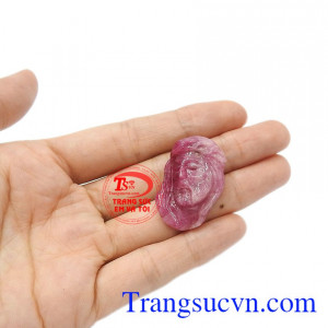 Mặt Chúa Giê-su thương xót có thể bọc vàng để đảm bảo độ bền đẹp. Mặt Chúa Giê-su thương xót