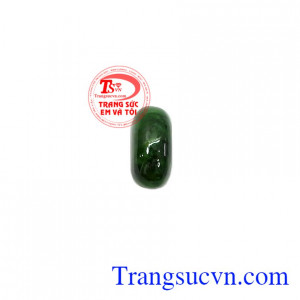 Mặt dây Jadeite cẩm thạch mang lại nhiều may mắn, cảm giác thoải mái, giảm căng thẳng, mệt mỏi trong cuộc sống