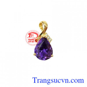 Mặt dây thạch anh tím vàng 14k được chế tác từ đá thạch anh tím thiên nhiên và vàng 14k chuẩn chất lượng,Mặt dây thạch anh tím vàng 14k