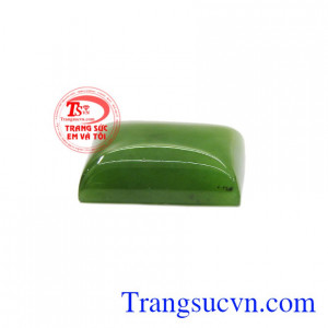 Mặt Nephrite lộc phát có thể làm mặt dây, vòng đeo tay.