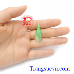 Mặt ngọc cẩm thạch thành đạt tinh xảo, sắc nét là lựa chọn tuyệt vời dành tặng người yêu thương