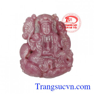 Mặt Ngọc Quan Âm Ruby là sản phẩm đá ruby thiên nhiên, có giấy kiểm định, được chế tác 3D rõ nét