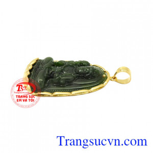 Mặt phật bản mệnh tuổi Ngọ Nephrite là món quà ý nghĩa dành tặng cho người thân, bạn bè.
