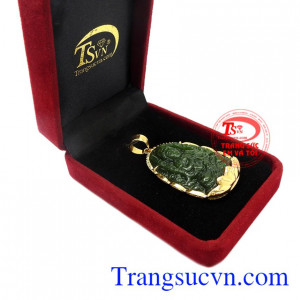 Mặt phật bản mệnh tuổi Tý Nephrite
