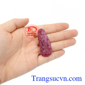 Mặt quan âm ruby thiên nhiên