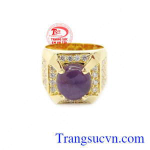 Nhẫn nam vàng Sapphire đẹp đem lại nhiều may mắn cho người đeo.