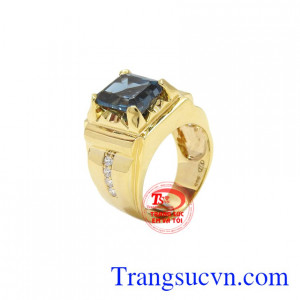 Nhẫn nam vàng Topaz thời thượng hợp thời trang, tinh tế, tỉ mỉ.