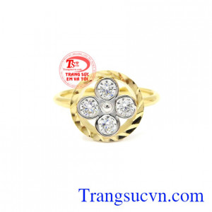 Nhẫn nữ hoa vàng 10k Korea trẻ trung, nữ tính, độc đáo phù hợp với những cô nàng thích sự khác lạ.