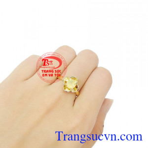 Nhẫn nữ Opal hoa hồng