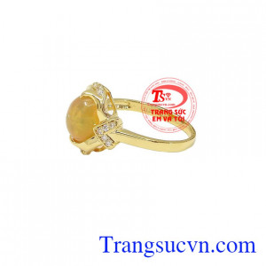 Nhẫn Nữ Opal sang trọng được chế tác từ vàng 14k, bảo hành 12 tháng, giao hàng nhanh trên toàn quốc