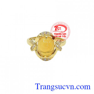 Opal từ lâu đã được coi là đá của tình yêu, sự tin tưởng và lòng trắc ẩn