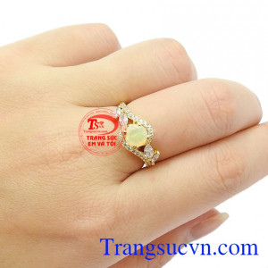 Sản phẩm thích hợp làm quà tặng cho người thân và bạn bè,Nhẫn nữ Opal vàng 14k