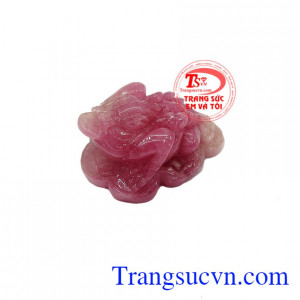 Thiềm Thừ Ruby may mắn