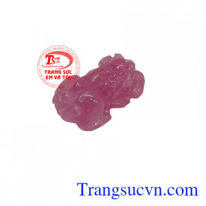 Tỳ hưu đá Ruby đại lộc có thể bọc vàng làm mặt dây chuyền vàng, giao hàng nhanh trên toàn quốc