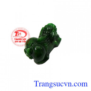 Tỳ hưu Jadeite may mắn