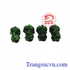 Ngọc Jadeite thiên nhiên 