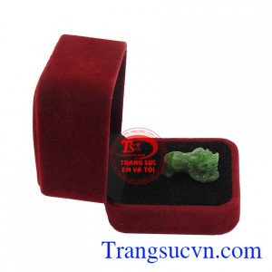 Ngọc Jadeite thiên nhiên