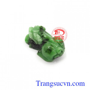 Tỳ hưu ngọc tinh tế màu sắc đẹp, chất lượng cao, phù hợp làm mặt nhẫn, mặt dây chuyền thời trang và phong thủy