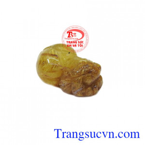 Sản phẩm có thể làm mặt dây hoặc mặt nhẫn. Tỳ hưu thạch anh tóc thiên nhiên thịnh vượng