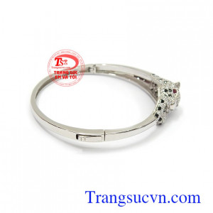 Vòng tay vàng trắng Korea 10k sang trọng, tinh tế và quý phái, là dòng sản phẩm rất được phái đẹp ưa chuộng