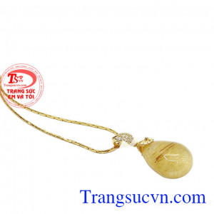 Thạch anh tóc đem lại cho người đeo tinh thần minh mẫn, lạc quan, tích cực