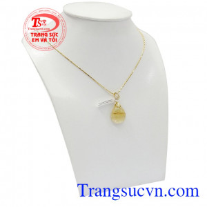 Bộ dây thạch anh tóc vàng may mắn là món quà ý nghĩa dành tặng người thân