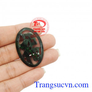 Ngọc Jadeite thiên nhiên